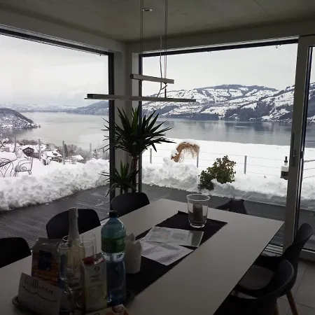 Moderne Mit Panoramablick Auf Thunersee Appartamento