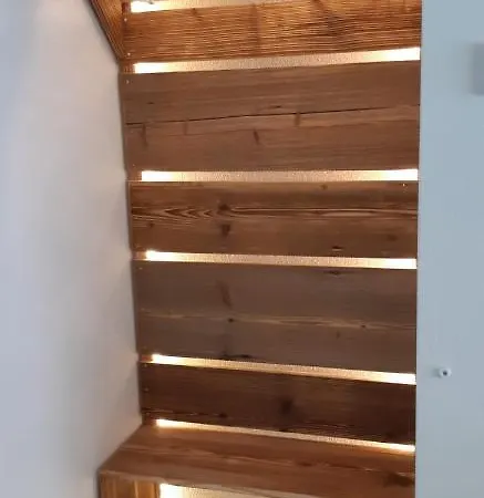 Moderne Mit Panoramablick Auf Thunersee