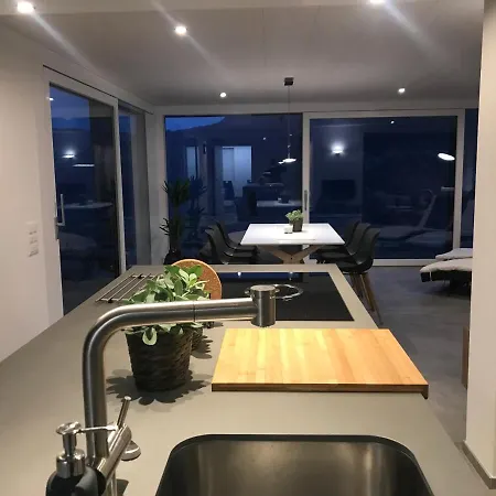 Moderne Mit Panoramablick Auf Thunersee Lejlighed *