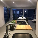 Moderne Mit Panoramablick Auf Thunersee Lägenhet *