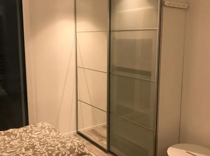 Moderne Mit Panoramablick Auf Thunersee Apartment