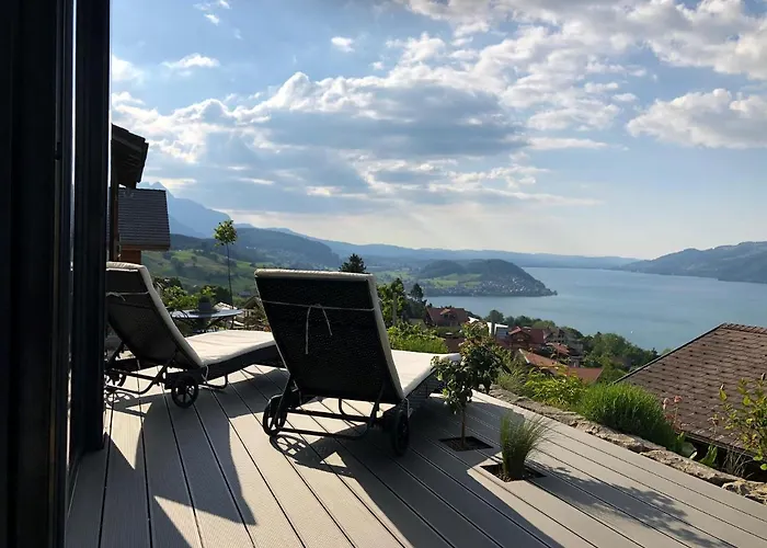 Apartamento Moderne Mit Panoramablick Auf Thunersee Krattigen