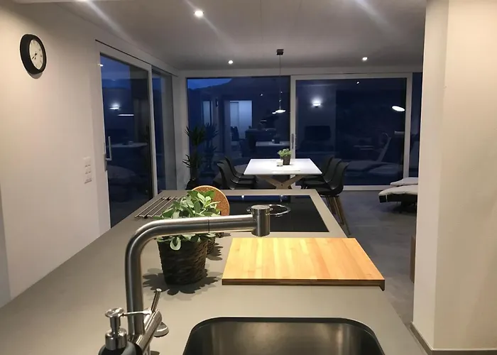 Moderne Mit Panoramablick Auf Thunersee Apartamento *